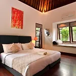 Villa Double N